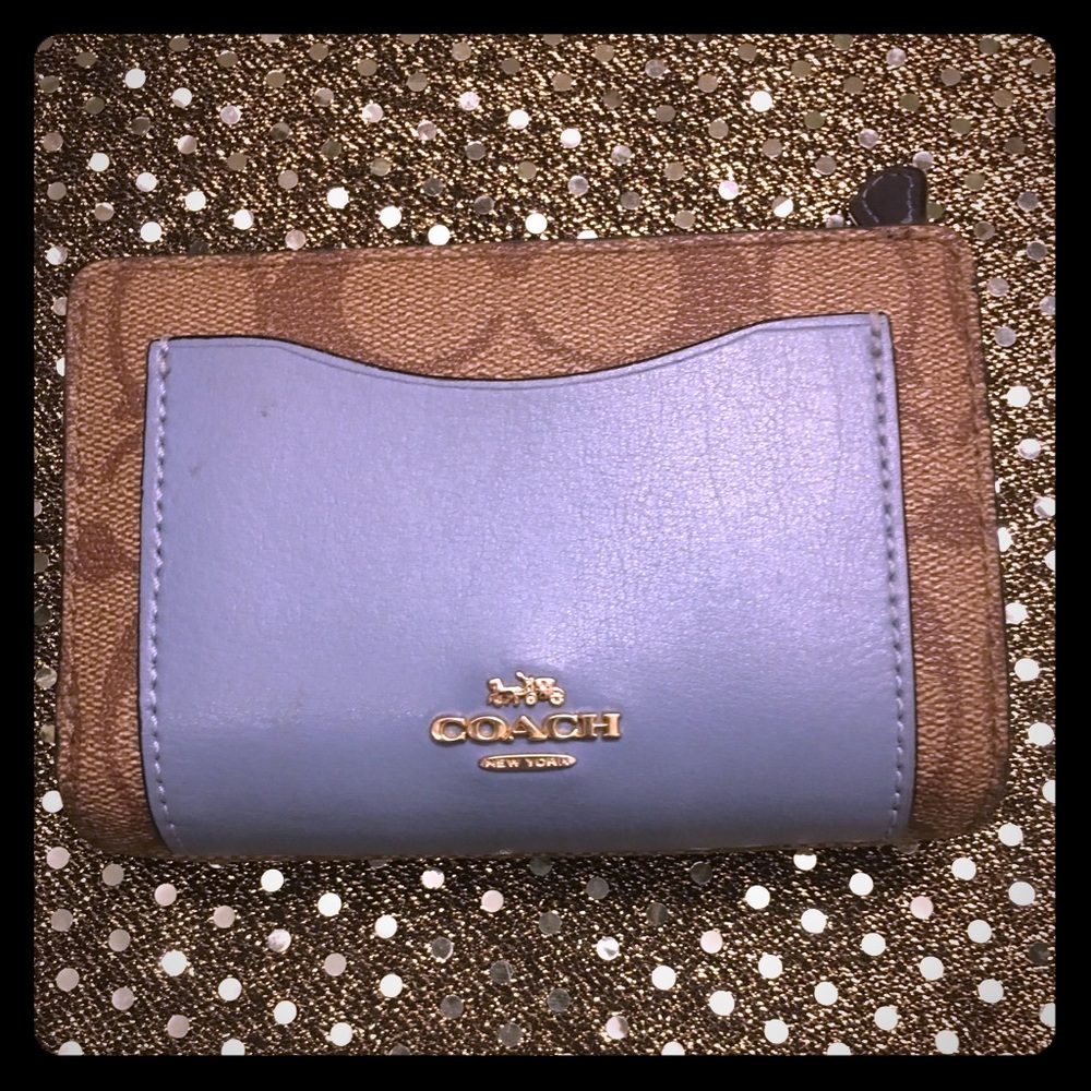 Coach medium corner zip wallet & snap
